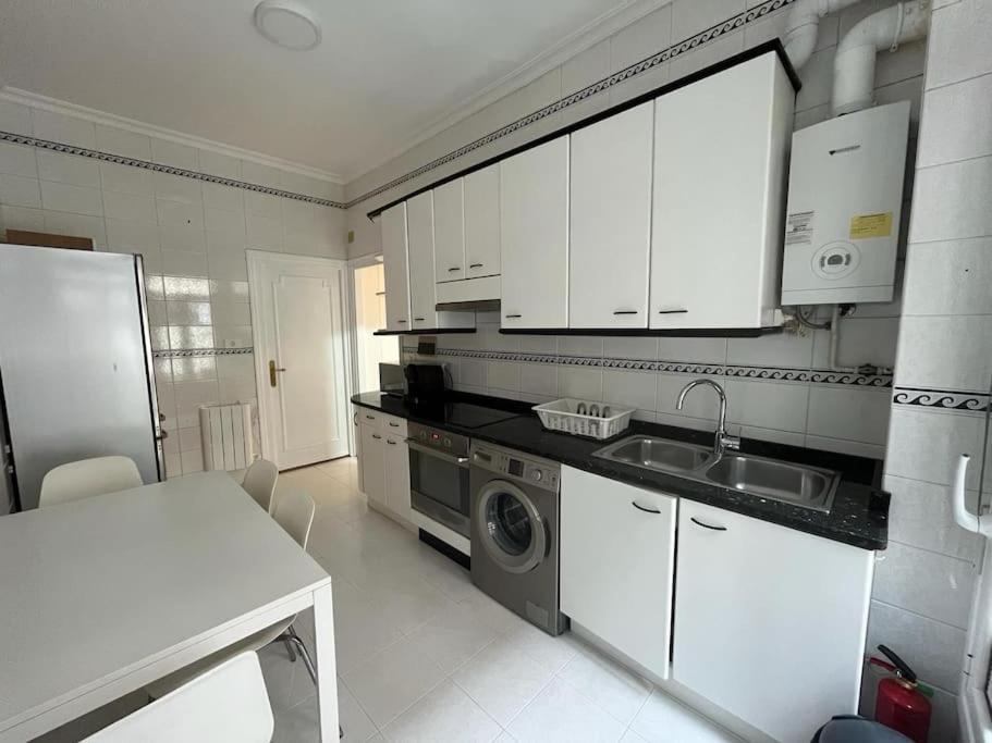 Apartamento Bilbao-Basurto-San Mames Bilbau Exterior foto